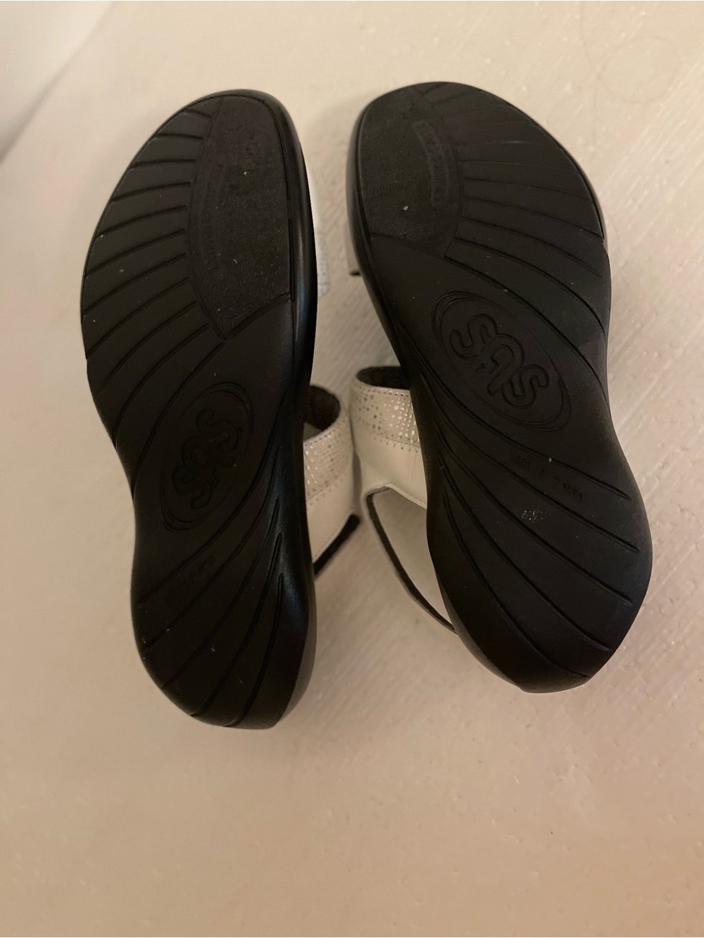SAS White Nudu Two-Strap Leather Comfort Sandals 8.5 - Picture 6 of 8